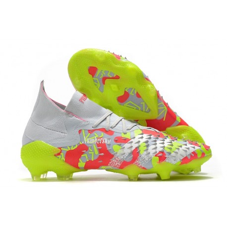 Bota adidas Predator Freak.1 FG Blanco Naranja Amarillo
