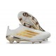 Zapatillas de Fútbol adidas F50 + Sin Cordones FG Bianco Dorada