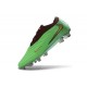 Bota de Futbol Nike Phantom 6 Elite Low FG Verde Dorada